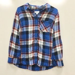 Ava & Viv Plaid Flannel Button-up Shirt